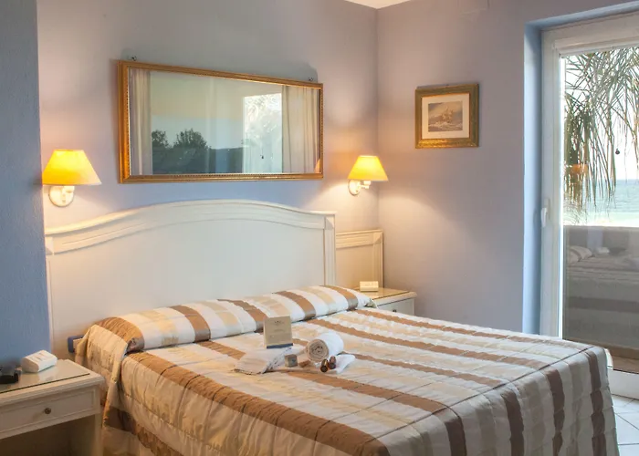 Conchiglia Azzurra & 4*