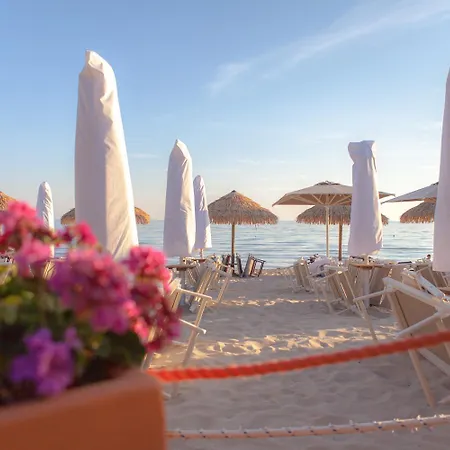 Conchiglia Azzurra & פורטו צ'זראו