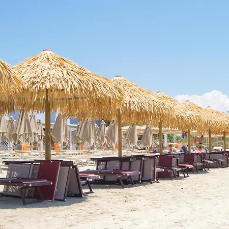 Conchiglia Azzurra & מלון 4*