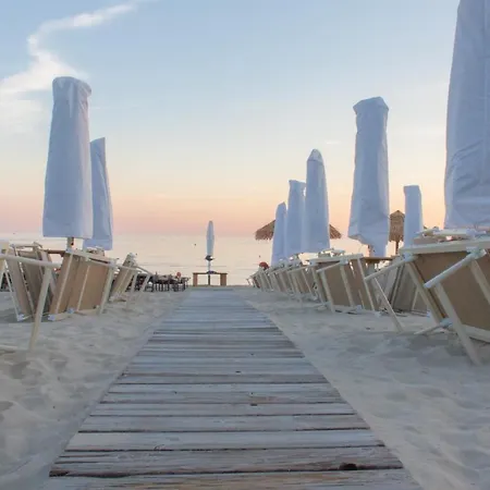 Conchiglia Azzurra & מלון