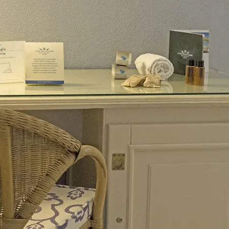 מלון Conchiglia Azzurra & פורטו צ'זראו