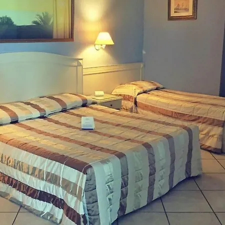 Conchiglia Azzurra & מלון