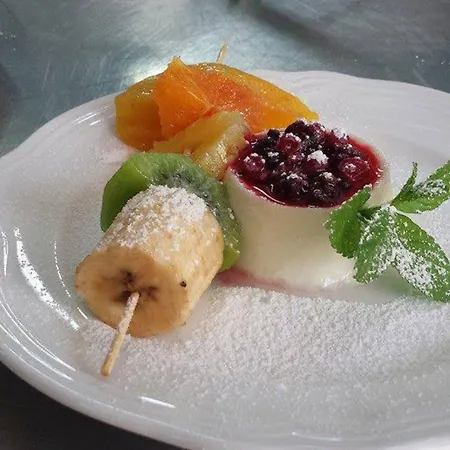 Conchiglia Azzurra & 4* פורטו צ'זראו