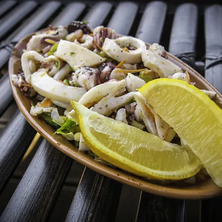 Conchiglia Azzurra & מלון פורטו צ'זראו