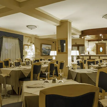 Conchiglia Azzurra & פורטו צ'זראו