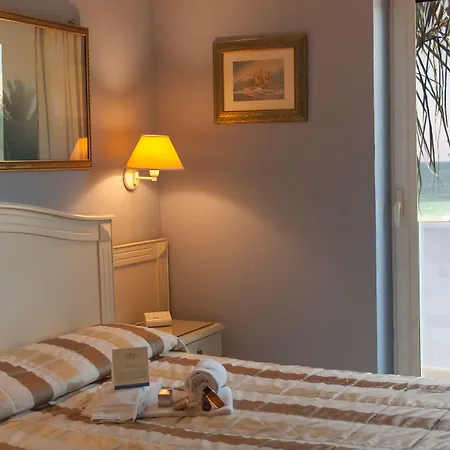 Conchiglia Azzurra & מלון