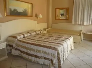 מלון Conchiglia Azzurra & פורטו צ'זראו