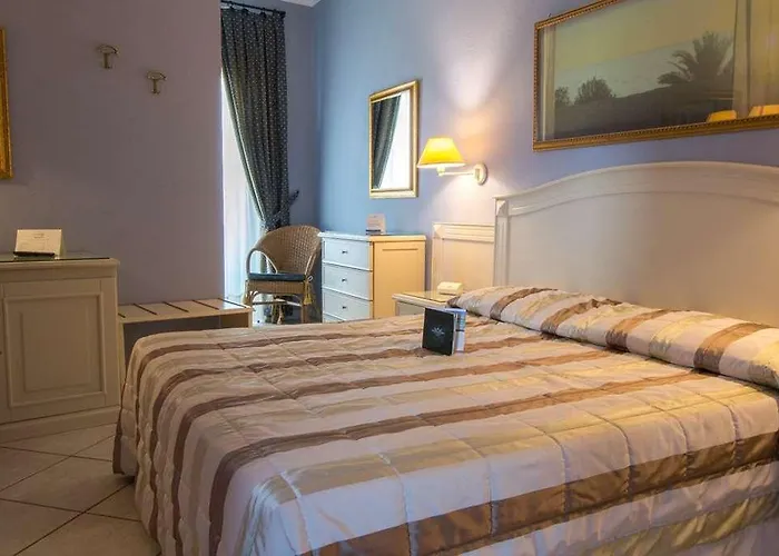 Hotel Conchiglia Azzurra Hotel&beach 4*
